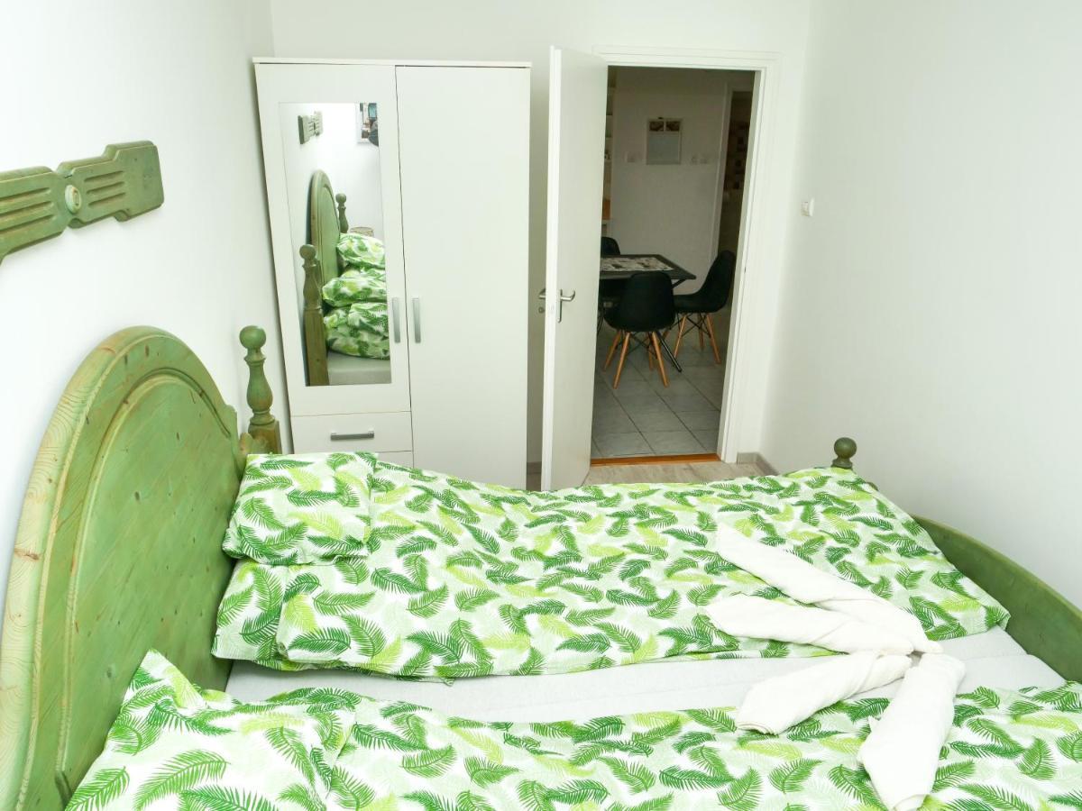 Cseresznyés Apartman Berekfürdő Esterno foto
